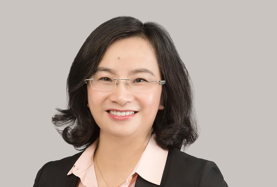  HĐQT SHB kỳ vọng với chuyên môn cao cùng bề dày kinh nghiệm trong lĩnh vực tài chính, ngân hàng, Tiến sỹ Ngô Thu Hà sẽ đồng hành cùng HĐQT, Ban Điều hành và toàn thể CBNV quyết tâm cao độ đưa SHB hiện thực hóa mục tiêu 5 năm tới trở thành ngân hàng số 1 về hiệu quả và công nghệ trong các ngân hàng thương mại tại Việt Nam.