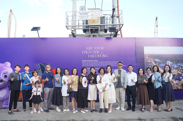 Chương trình “Hi GREEN - Đổi rác nhựa lấy cây xanh” do Công ty N.H.O kết hợp cùng Hội Liên hiệp Phụ nữ phường Sở Dầu - quận Hồng Bàng tổ chức.