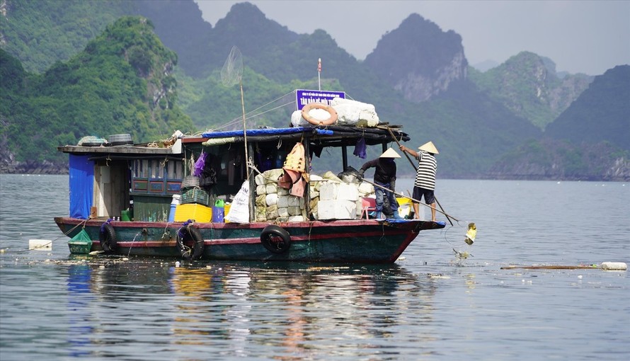 Ứng dụng công nghệ để bảo vệ môi trường vịnh Hạ Long