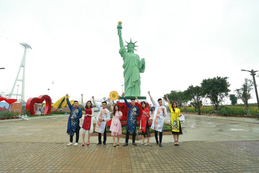 Khai mạc lễ hội hoa kéo dài 1 tháng tại Sun World Halong Complex