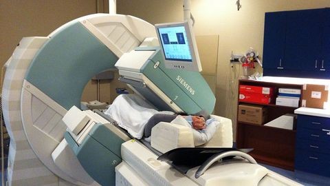 Phương pháp bức xạ điều trị ung thư tụy như thế nào?