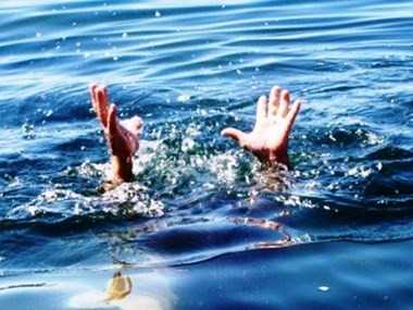 Quảng Ngãi: Đi học về tắm sông, 2 cháu bé bị đuối nước thương tâm