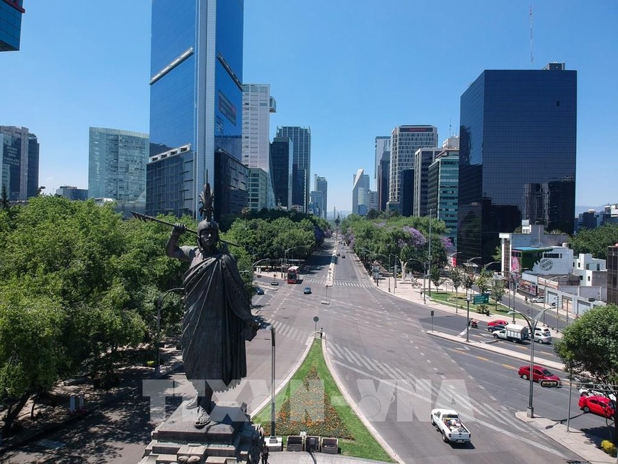 OECD tiếp tục hạ dự báo tăng trưởng kinh tế của Mexico trong năm 2022