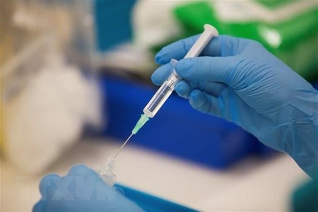 Các hãng vaccine ngừa COVID-19 chuyển hướng sang sản xuất mũi vaccine tăng cường