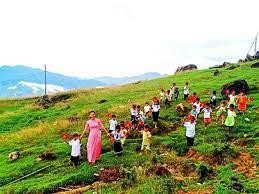 Đầu tư cơ sở vật chất, đáp ứng yêu cầu dạy và học vùng đồng bào dân tộc thiểu số