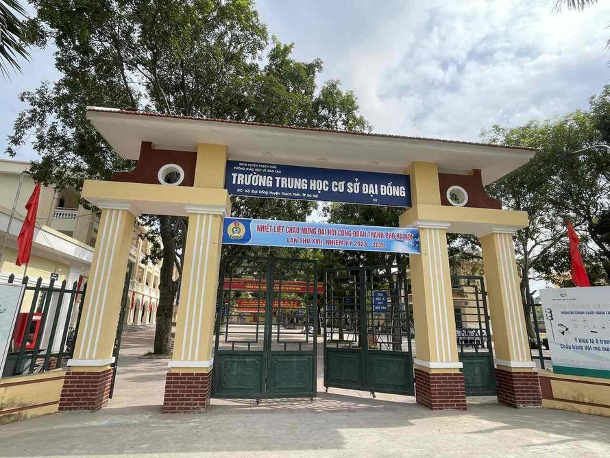 Hà Nội: Học sinh lớp 7 bị bạn đánh hội đồng đã đi học trở lại