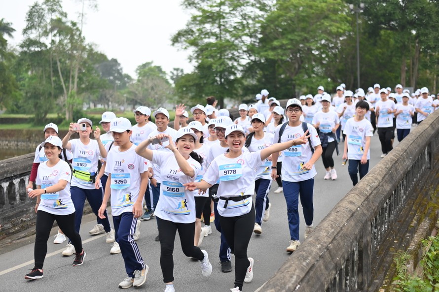 Quỹ Vì Tầm Vóc Việt hỗ trợ điều trị khuyết tật vận động cho bệnh nhi nghèo