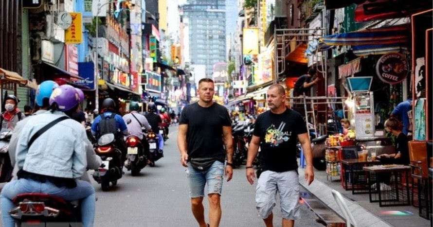 Du lịch quốc tế đạt 97% mức trước đại dịch COVID-19