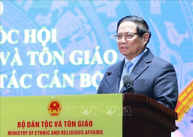 Phát huy hơn nữa đóng góp của các dân tộc, tôn giáo cho xây dựng, bảo vệ Tổ quốc
