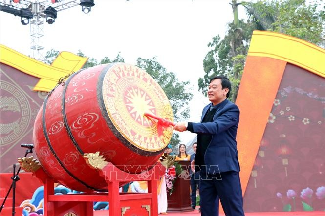 Gìn giữ giá trị di sản văn hóa phi vật thể lễ hội truyền thống Đền Tranh