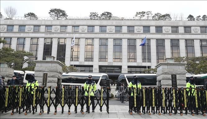 Hàn Quốc huy động một lượng lớn cảnh sát cho phiên tòa luận tội Tổng thống