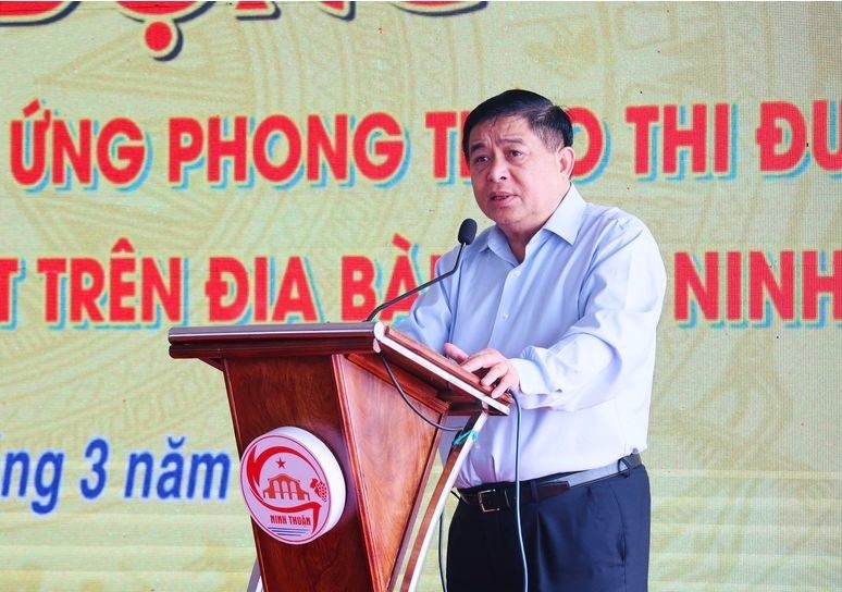 Phó Thủ tướng Nguyễn Chí Dũng: Ninh Thuận phải quyết tâm hoàn thành sớm mục tiêu xóa nhà tạm, nhà dột nát