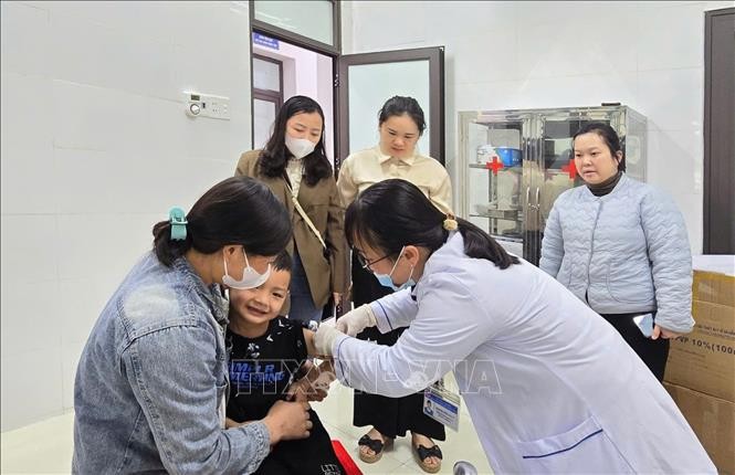 53/54 tỉnh có tỷ lệ tiêm vaccine phòng chống bệnh sởi đạt 95,2%