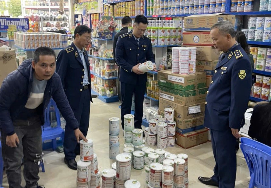 Vụ 600 mặt hàng sữa giả: Lỗ hổng quản lý cần được lấp đầy