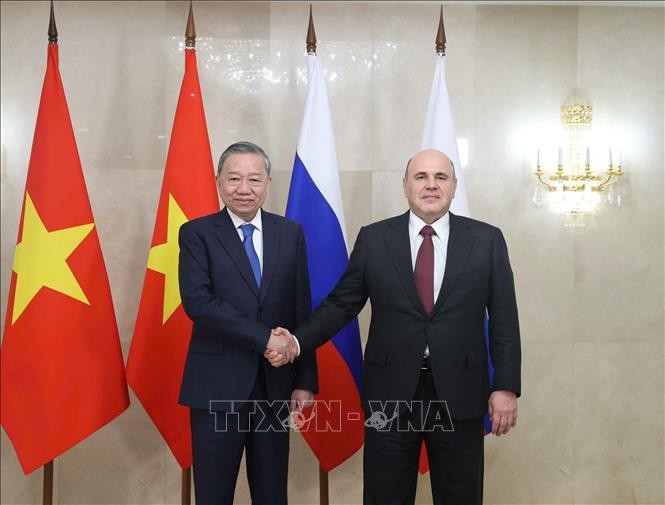 Tổng Bí thư Tô Lâm hội kiến Thủ tướng Liên bang Nga Mikhail Mishustin. Ảnh: Thống Nhất/TTXVN.