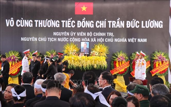 Lời cảm ơn của Ban Lễ tang và gia đình nguyên Chủ tịch nước Trần Đức Lương