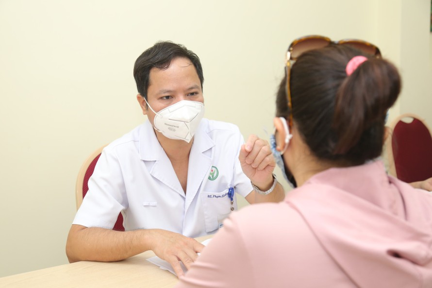 Nhiều người trẻ mắc bệnh ung thư sớm vì mang gene đột biến từ bố mẹ