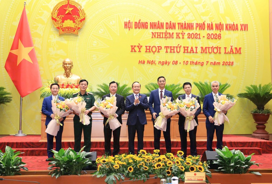 Bầu bổ sung 4 Ủy viên UBND thành phố Hà Nội nhiệm kỳ 2021-2026