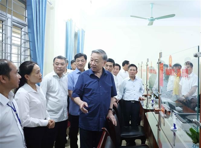 Tổng Bí thư Tô Lâm kiểm tra vận hành hoạt động hệ thống chính trị xã Si Pa Phìn (tỉnh Điện Biên)