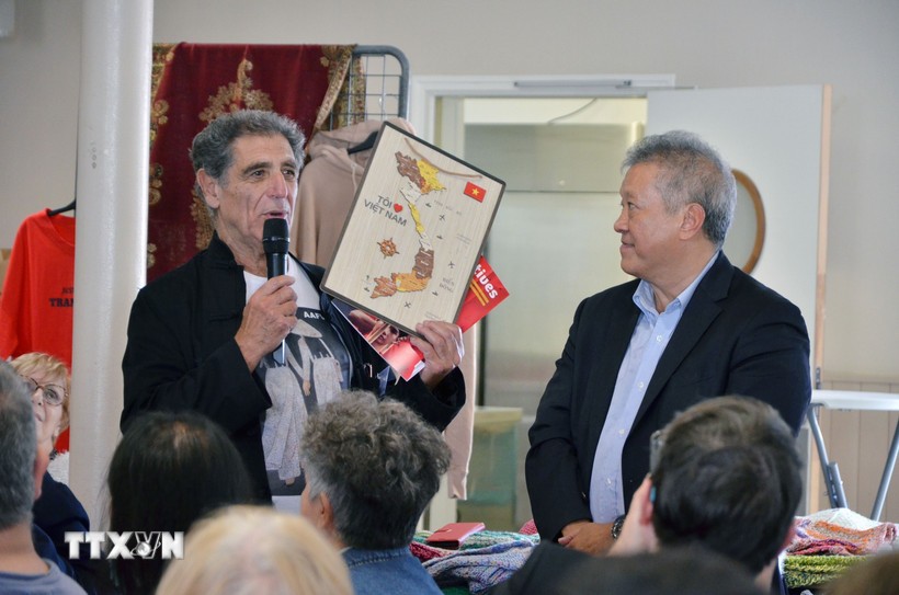 Hòa nhịp văn hóa, gắn kết tình hữu nghị Pháp-Việt