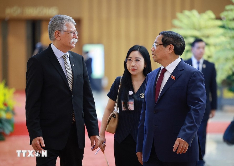 Thủ tướng Phạm Minh Chính hội kiến Chủ tịch Quốc hội Hungary