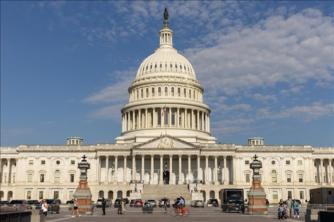 Thượng viện Mỹ thông qua nghị quyết chấm dứt thuế quan toàn cầu của Tổng thống D. Trump