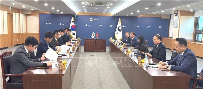 Việt Nam – Hàn Quốc thúc đẩy hợp tác quản lý lao động việc làm và di cư bền vững