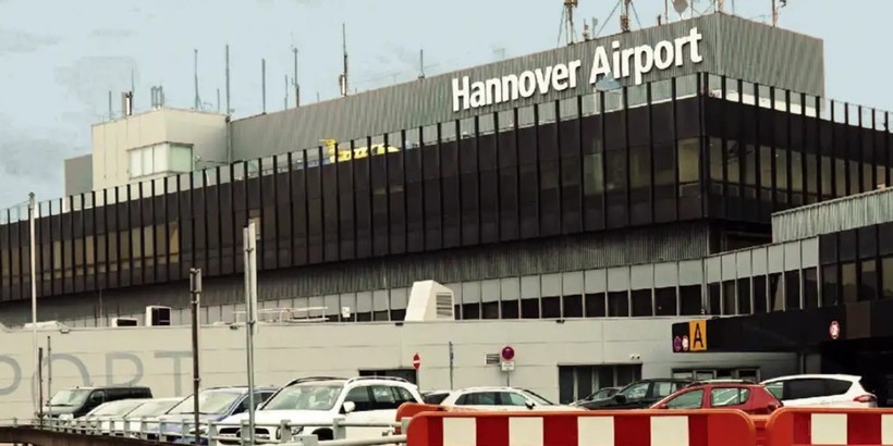 UAV gây gián đoạn giao thông hàng không ở Đức