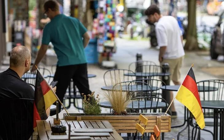 Nỗi lo mất việc làm tại Đức chạm đỉnh điểm trong 16 năm