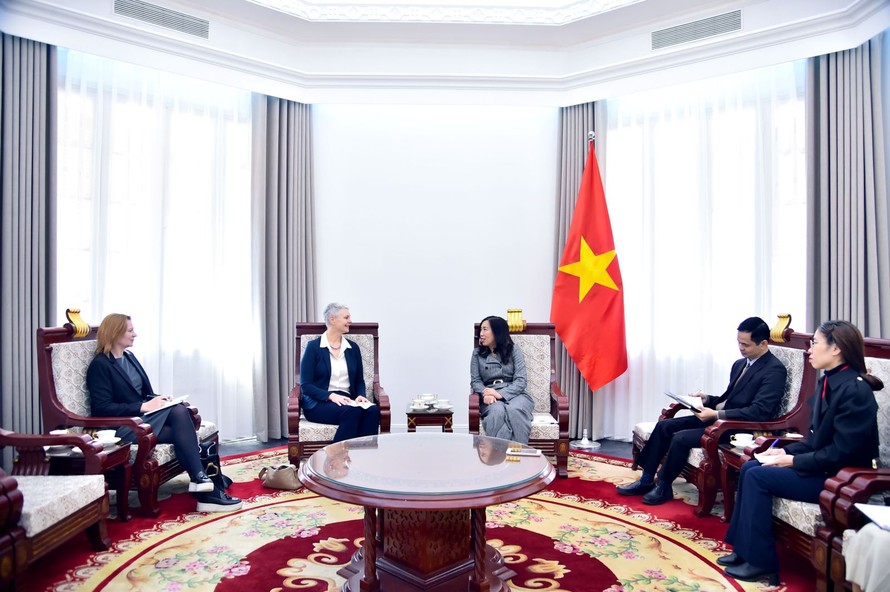 Thúc đẩy hợp tác với Na Uy trong lĩnh vực chuyển đổi xanh, kinh tế tuần hoàn, ứng phó với biến đổi khí hậu