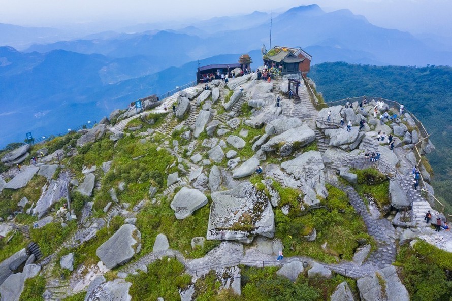 Tổ chức lễ hội Xuân Yên Tử quy mô lớn sau khi di sản được UNESCO ghi danh