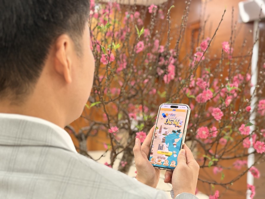 VNPT Money làm mới du xuân và lì xì bằng trải nghiệm số