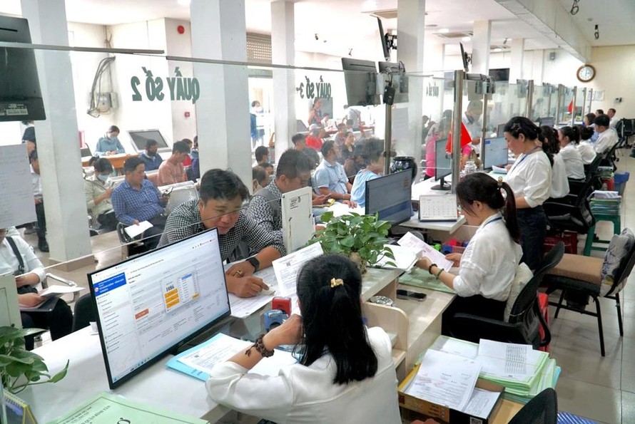 Thành phố Hồ Chí Minh phấn đấu giảm 50% thời gian giải quyết thủ tục hành chính