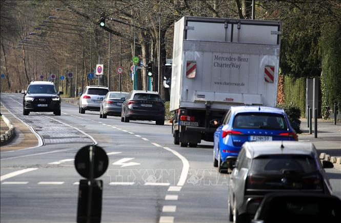 EU thông qua loạt quy định mới về giấy phép lái xe và xử phạt giao thông