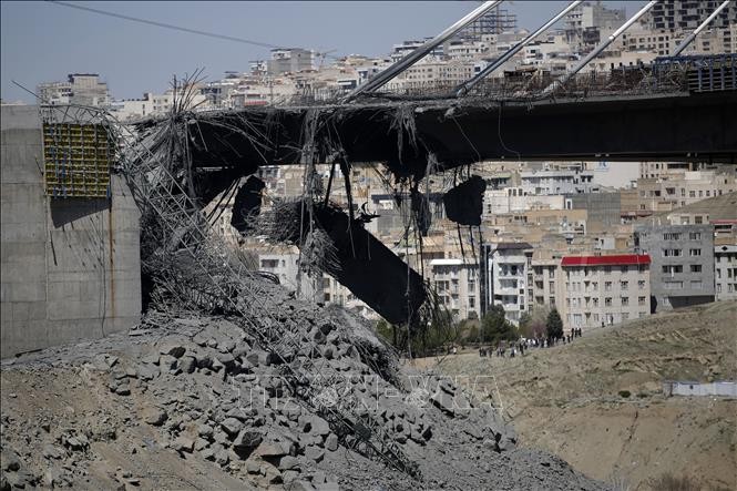 Iran cảnh báo trả đũa mạnh sau phát biểu cứng rắn của Mỹ