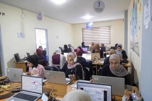 UNESCO triển khai hỗ trợ khẩn cấp 5,7 triệu USD tại Gaza, kêu gọi tăng cường viện trợ quốc tế