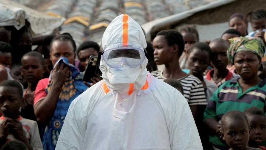 CHDC Congo ghi nhận hơn 300 trẻ em tử vong vì Ebola