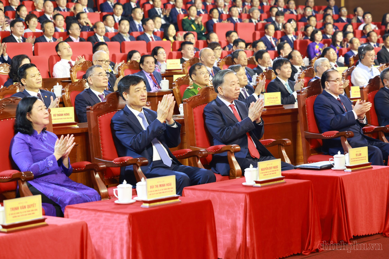 Tổng Bí thư, Chủ tịch nước Tô Lâm: Xây dựng Bắc Ninh trở thành đô thị hiện đại nhưng vẫn đậm đà hồn cốt văn hóa Kinh Bắc