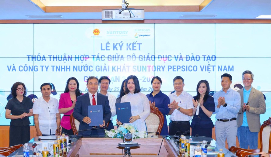 Bộ Giáo dục và Đào tạo và Suntory PepsiCo Việt Nam ký kết hợp tác giai đoạn 2026 - 2029, đồng hành nâng cao sức khỏe học đường và phát triển toàn diện cho học sinh, sinh viên