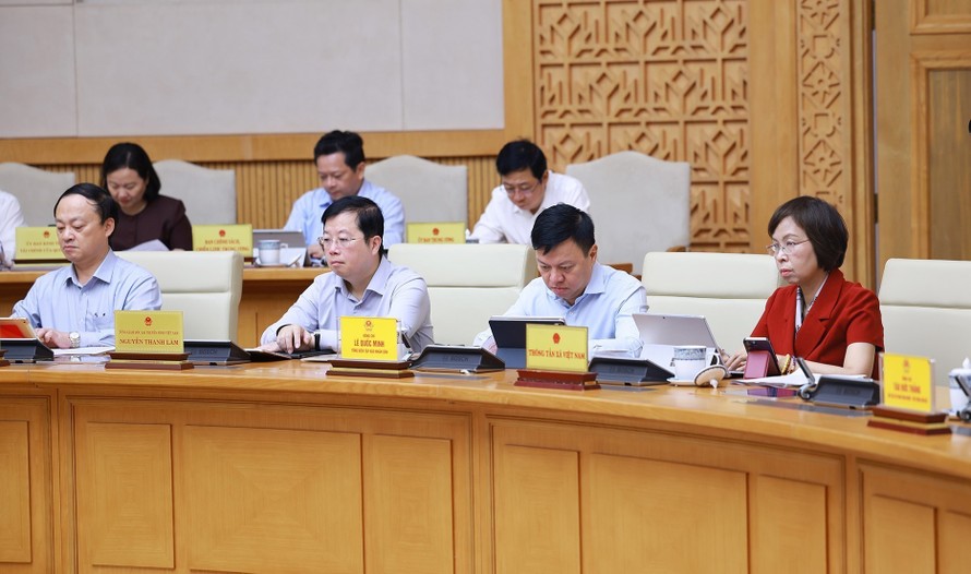 Hội nghị Chính phủ với địa phương: Cam kết tăng tốc quý IV, phấn đấu hoàn thành mục tiêu tăng trưởng năm 2026