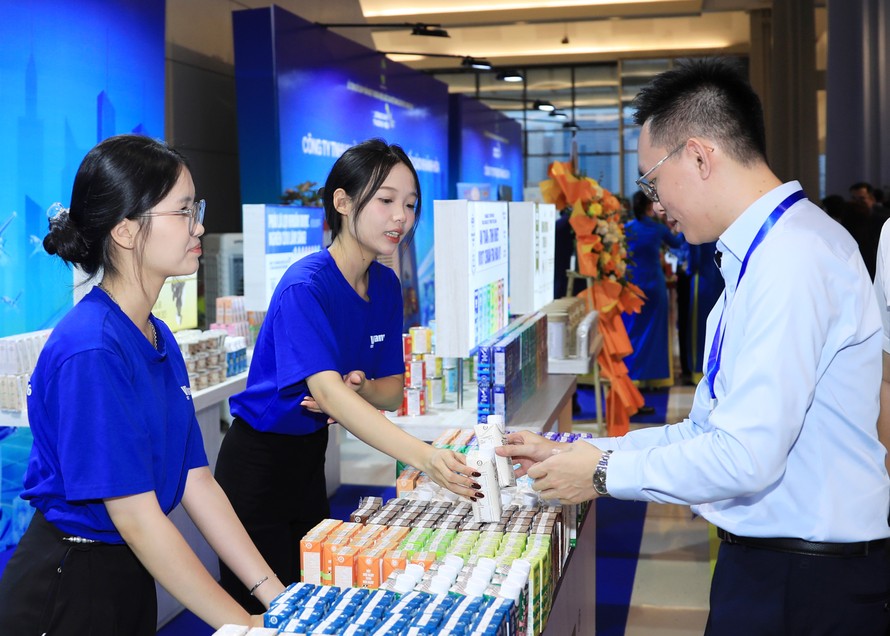 18 năm đạt Thương hiệu Quốc gia và hành trình không ngừng nâng chuẩn của Vinamilk