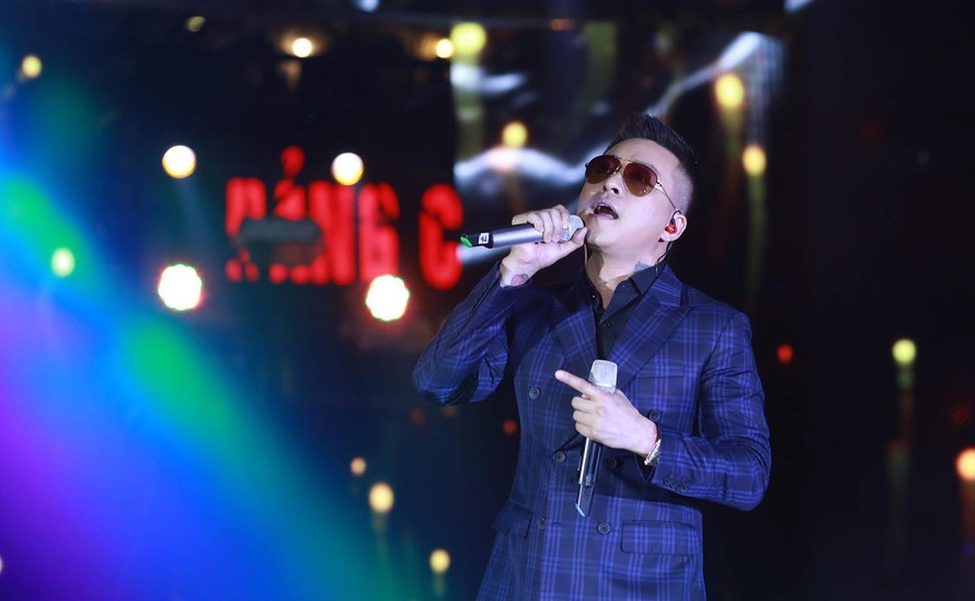 Tuấn Hưng dự định tạm ngừng ca hát sau 20 năm.