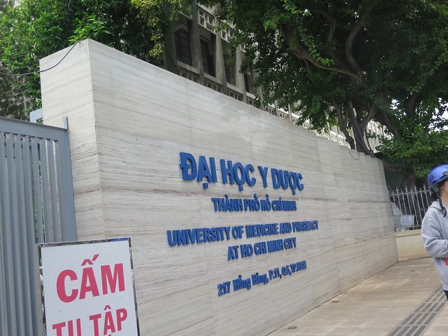 Đại học Y Dược TP.HCM chốt tăng học phí gấp 4 lần so với những năm trước