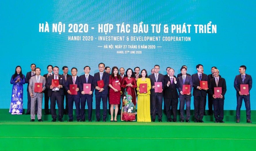 Tân Hoàng Minh chuyên nghiệp hóa hệ thống phân phối sản phẩm với thương hiệu D’ Land