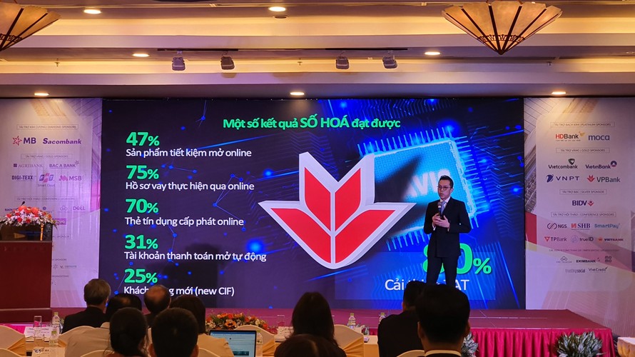 Ông Phùng Duy Khương - Phó Tổng Giám đốc kiêm Giám đốc Khối Khách hàng