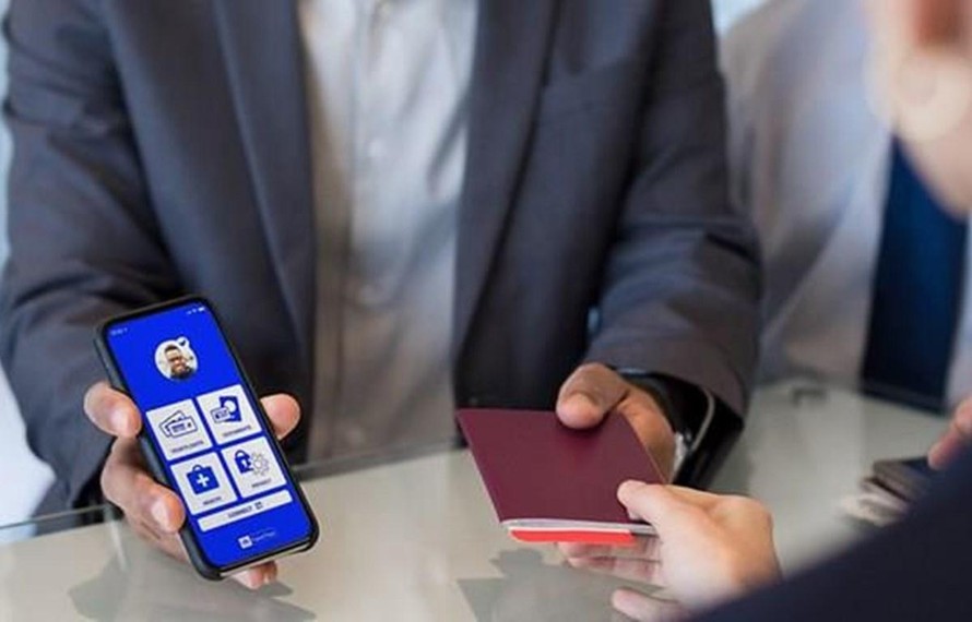 ‘Hộ chiếu vaccine’ cho người dân Việt Nam sẽ được cấp từ ngày 15/4. - Ảnh minh họa