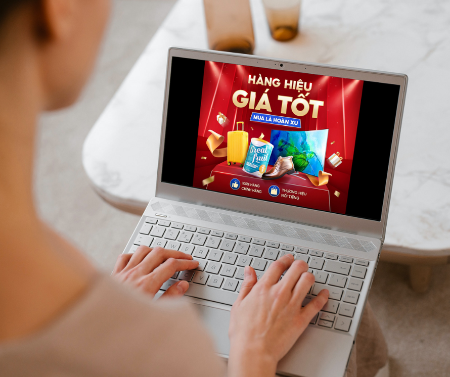 Ngày 15 Sale giữa tháng, rinh ngay loạt hàng hiệu giá tốt giảm đến 50% tại Shopee