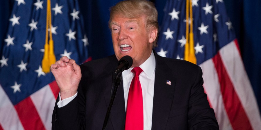 Ông Trump thách thức ‘nút hạt nhân’ của Chủ tịch Kim Jong-un