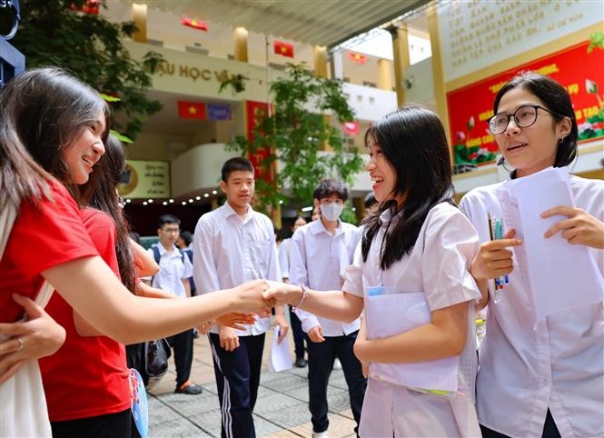 Kỳ tuyển sinh lớp 10 trung học phổ thông công lập năm học 2025-2026 sẽ diễn ra ngày 7 và 8/6. Ảnh: Thanh Tùng/TTXVN.