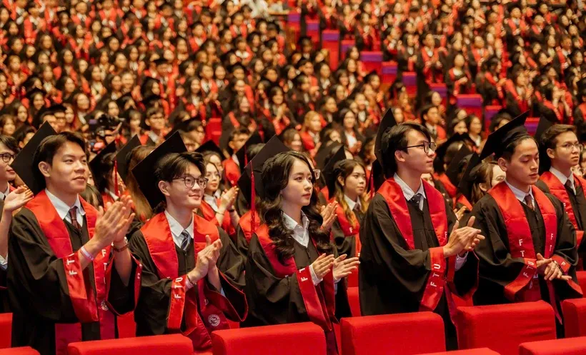 Bộ Giáo dục-Đào tạo đề xuất nới quy định về bồi hoàn học bổng đào tạo từ ngân sách